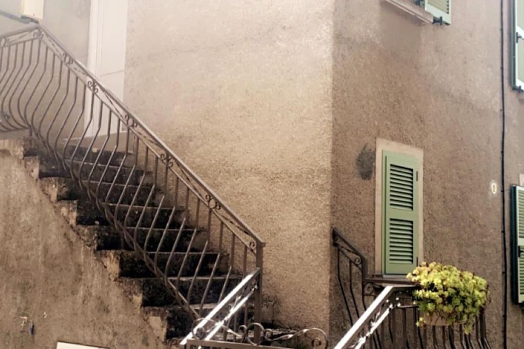 Appartement T2 Chez Thomas Et Nas Omessa Bagian luar foto